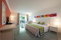 Le Morne Hotel, adults only - Mauritius. Superior double room with partial sea view.